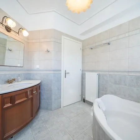 Private Gelia, With Panoramic 180 Degrees Sea View! * Fiskardo