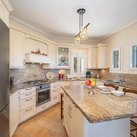 Private Gelia, With Panoramic 180 Degrees Sea View! Fiskardo